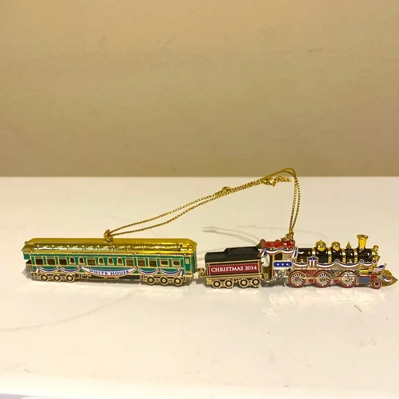In pictures: 40 years of the official White House Christmas ornament